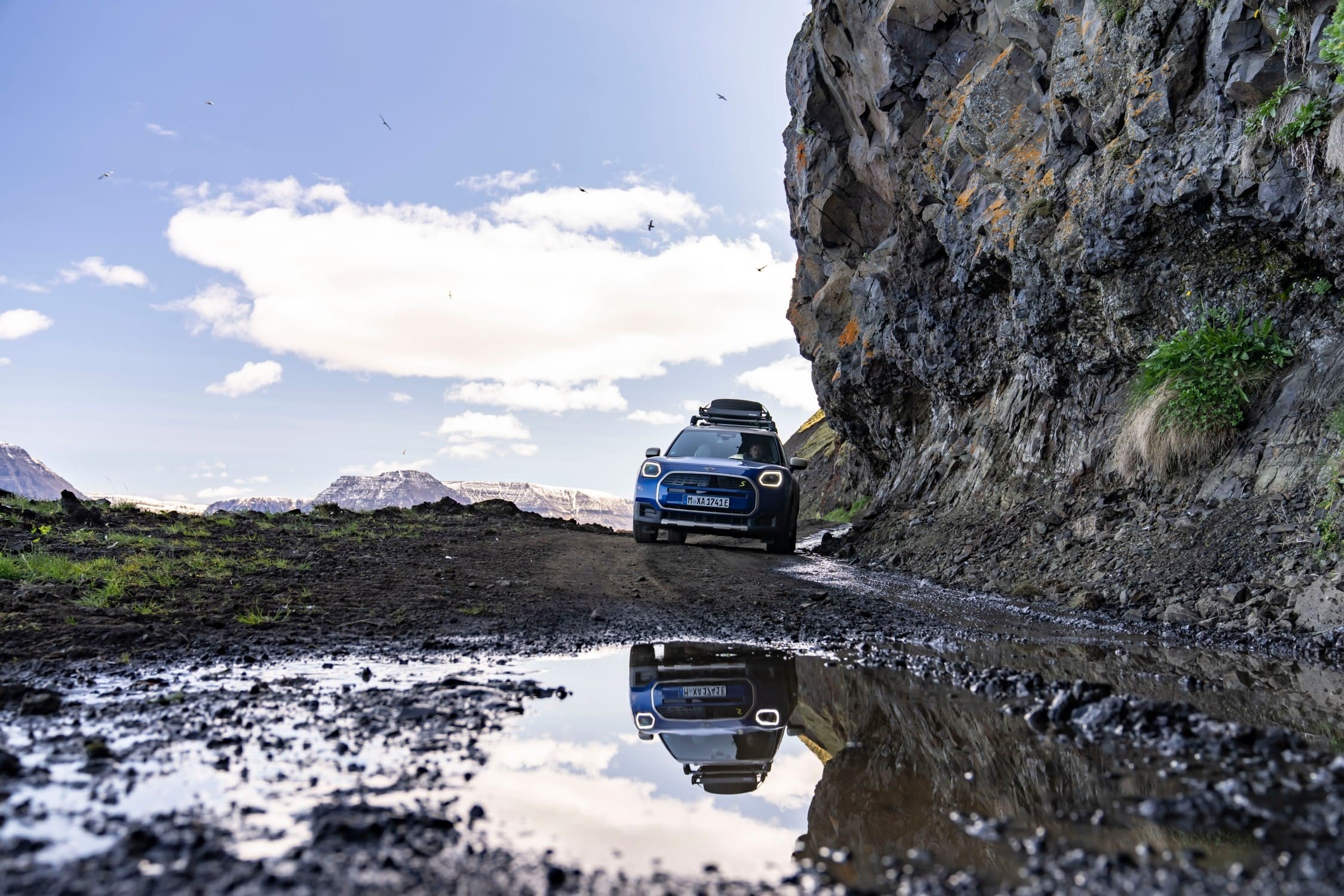 MINI Countryman SE ALL4 na Islândia.